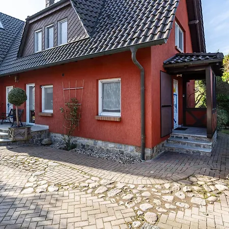Kranichnest Am Hühnerhof * Zingst